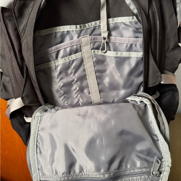 Kelty Backpack - Picture 5 of 7